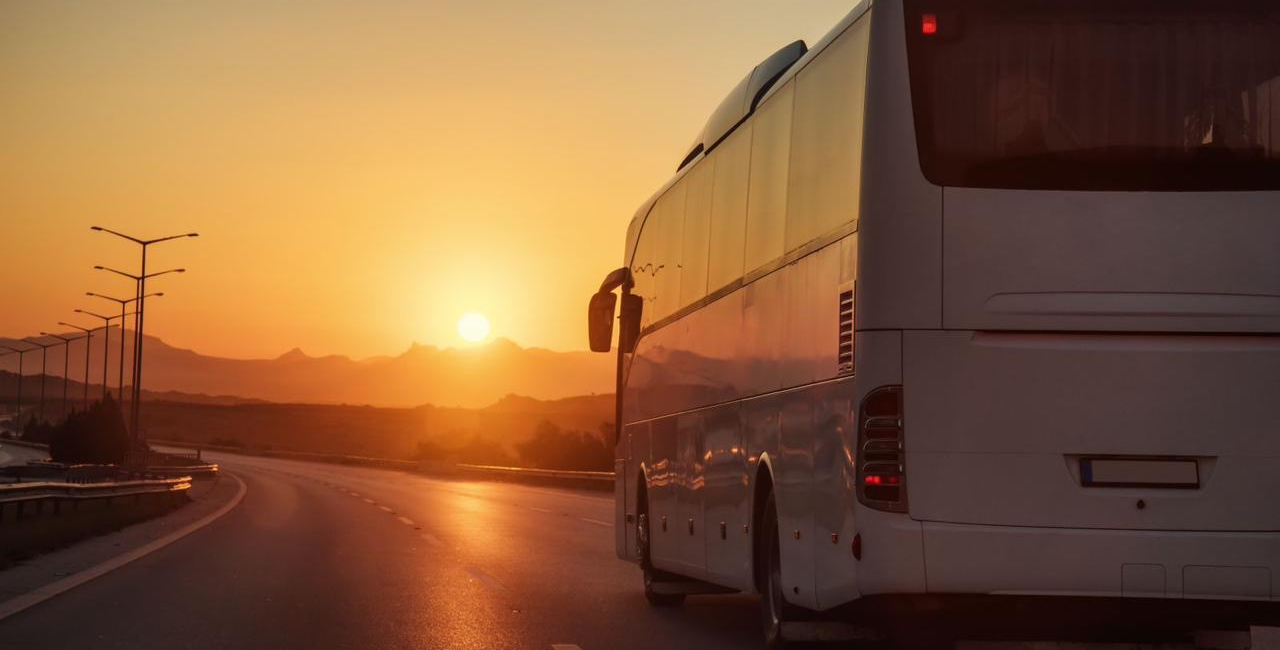 Ventas al mayoreo de vehículos pesados van por un 2024 histórico; tractocamiones ya rompen récord